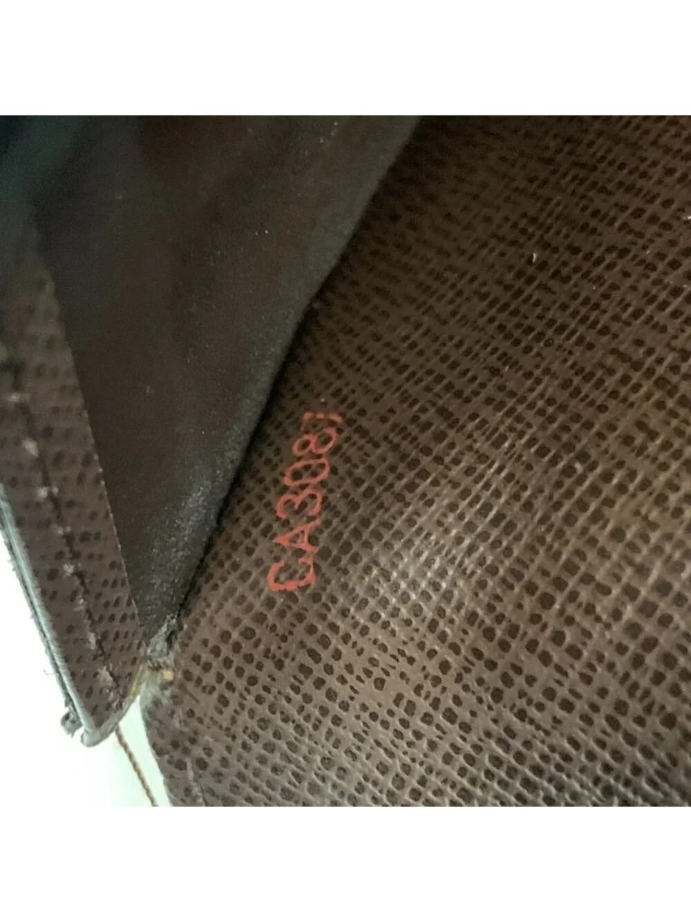 Louis Vuitton Damier Portefeuille Sarah Bifold Wallet Brown